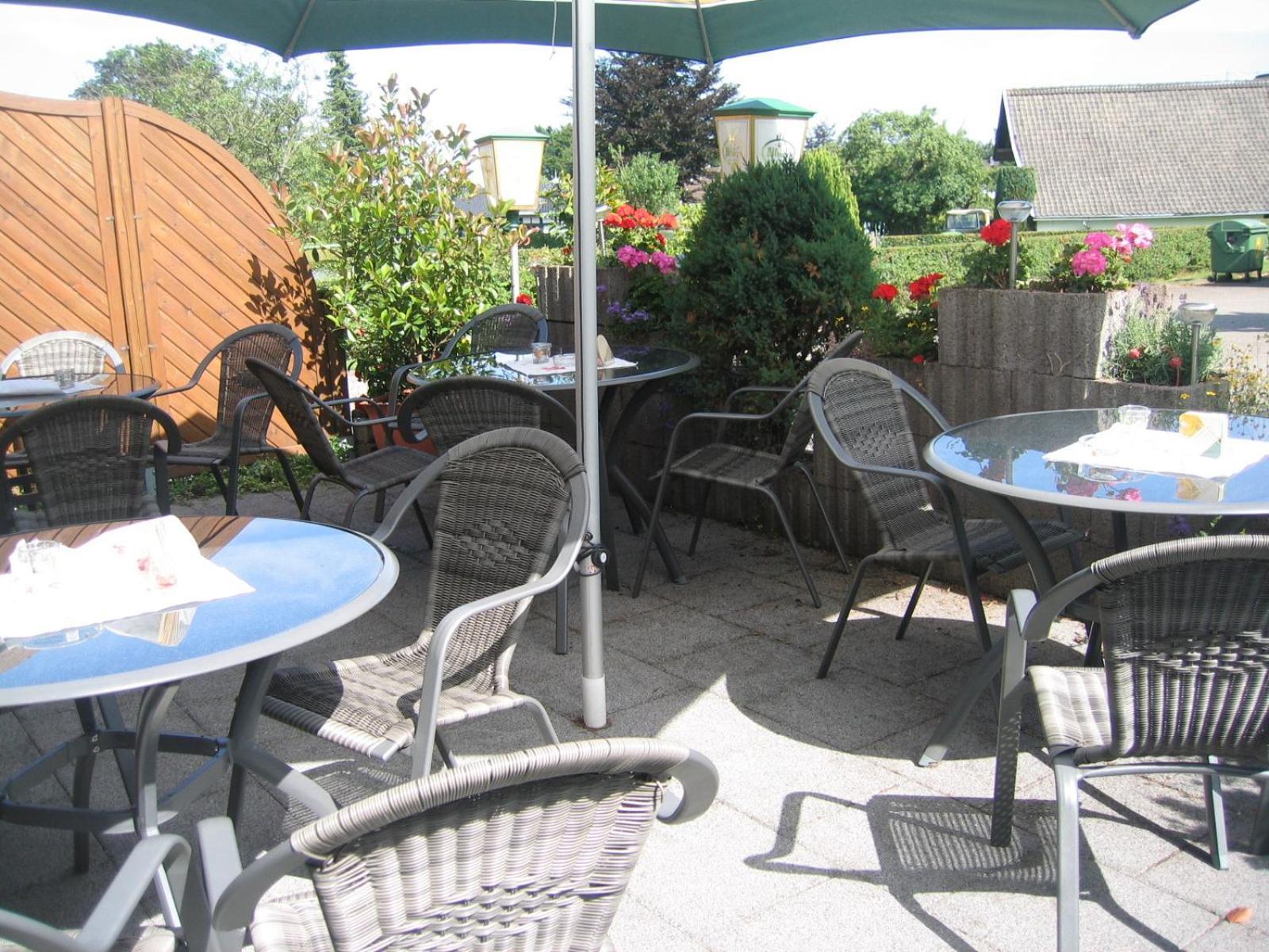 Hotel Haus Gertrud Simmerath Bagian luar foto