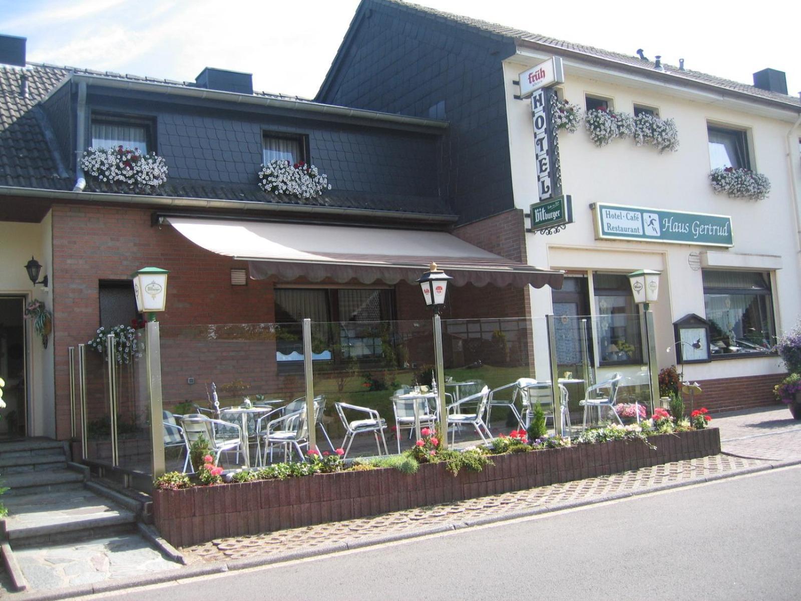 Hotel Haus Gertrud Simmerath Bagian luar foto