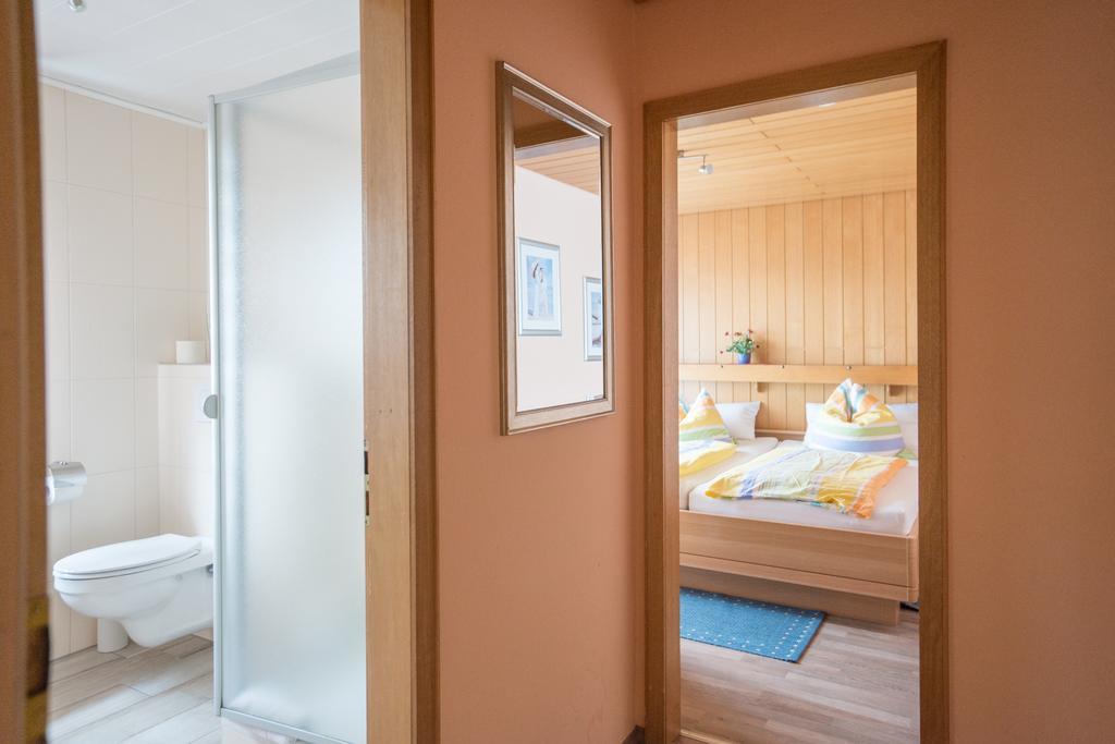 Hotel Haus Gertrud Simmerath Bagian luar foto