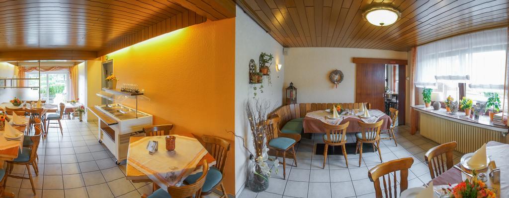 Hotel Haus Gertrud Simmerath Bagian luar foto